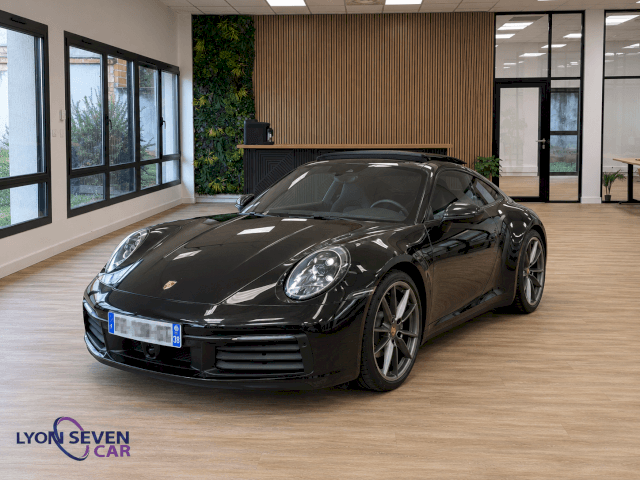 PORSCHE 911